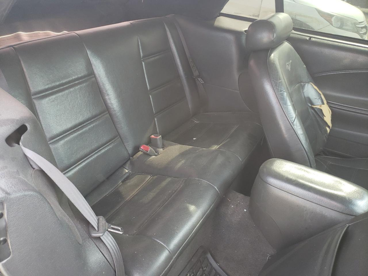 Photo 6 from auction – 2000 FORD MUSTANG with VIN 1FAFP4447YF263420