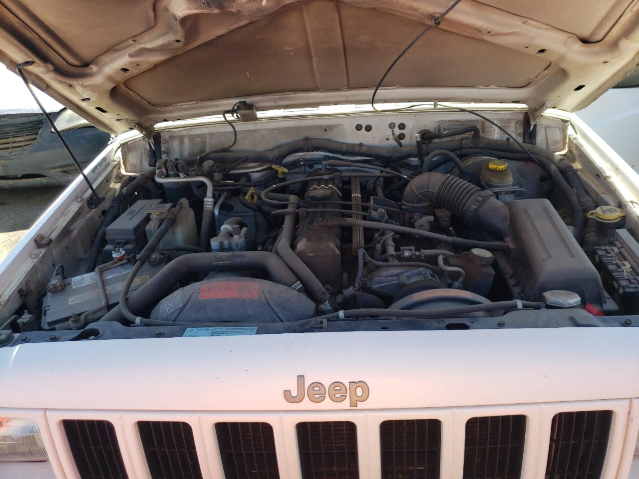 Photo 7 from auction – 1998 JEEP CHEROKEE S with VIN 1J4FJ68S5WL234443