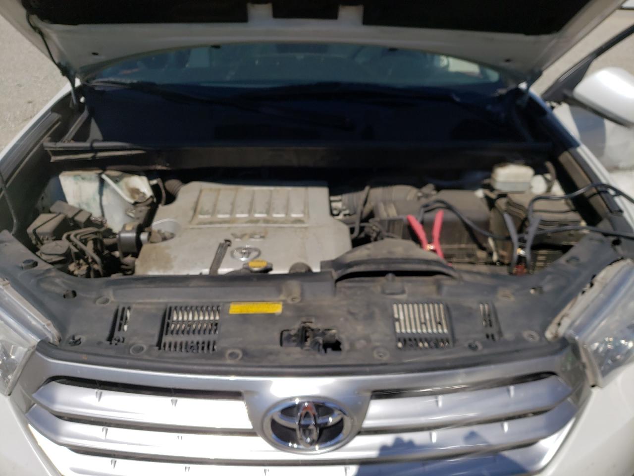 Photo 7 from auction – 2012 TOYOTA HIGHLANDER with VIN 5TDZK3EH6CS052297