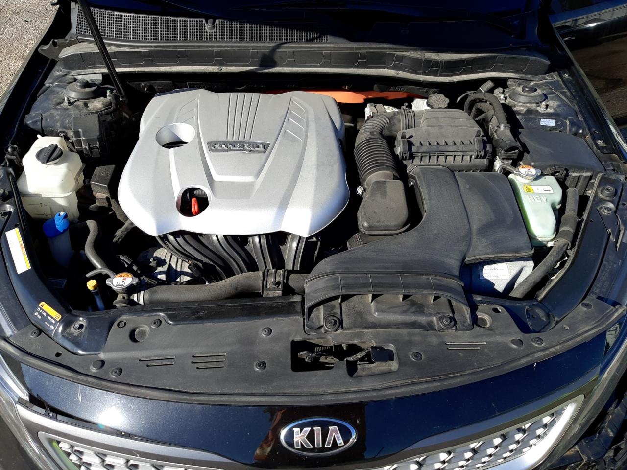 Фото 7 с аукциона – 2015 KIA OPTIMA HYB с VIN KNAGN4AD2F5085165