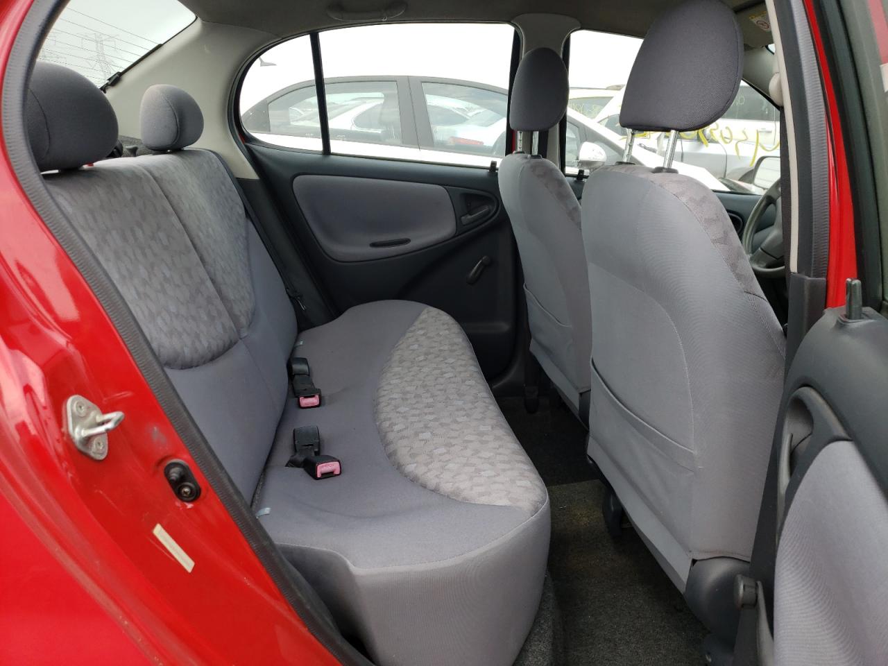 Photo 6 from auction – 2001 TOYOTA ECHO with VIN JTDBT123710152226