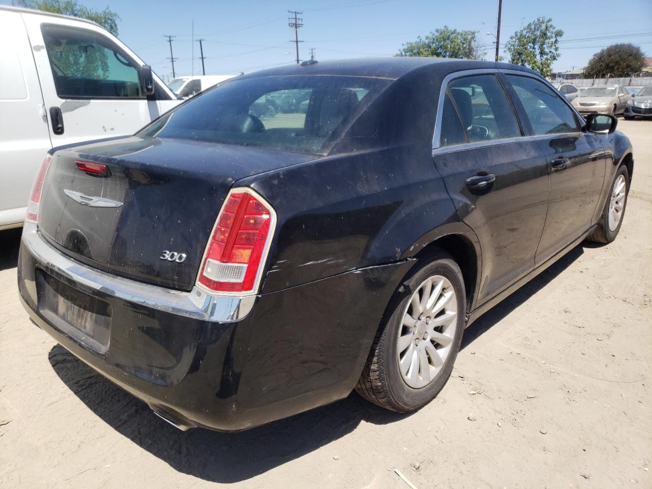Foto 4 de la subasta – 2013 CHRYSLER 300 con VIN 2C3CCAAG8DH727866