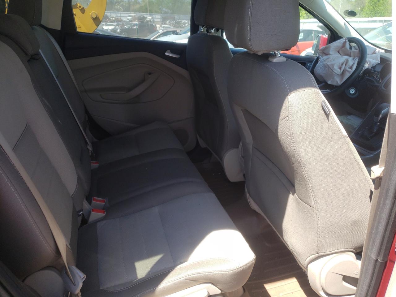 Photo 6 from auction – 2015 FORD ESCAPE SE with VIN 1FMCU0G91FUB77532
