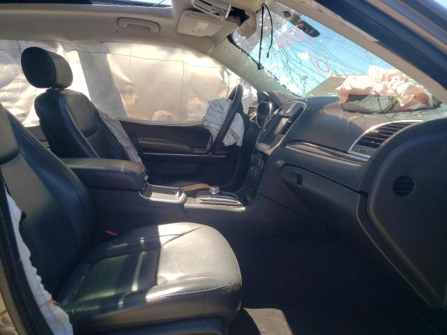 Photo 5 from auction – 2016 CHRYSLER 300 LIMITE with VIN 2C3CCAAG3GH167811