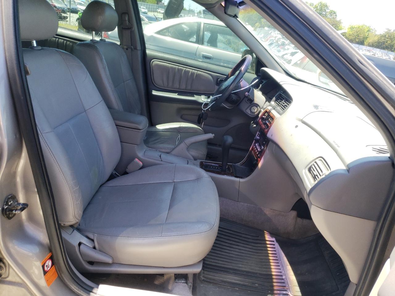 Photo 5 from auction – 2001 NISSAN ALTIMA GXE with VIN 1N4DL01A01C133458
