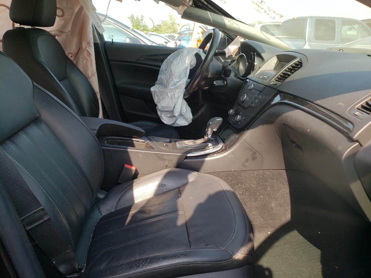 Photo 5 from auction – 2011 BUICK REGAL CXL with VIN W04GN5EC7B1140960