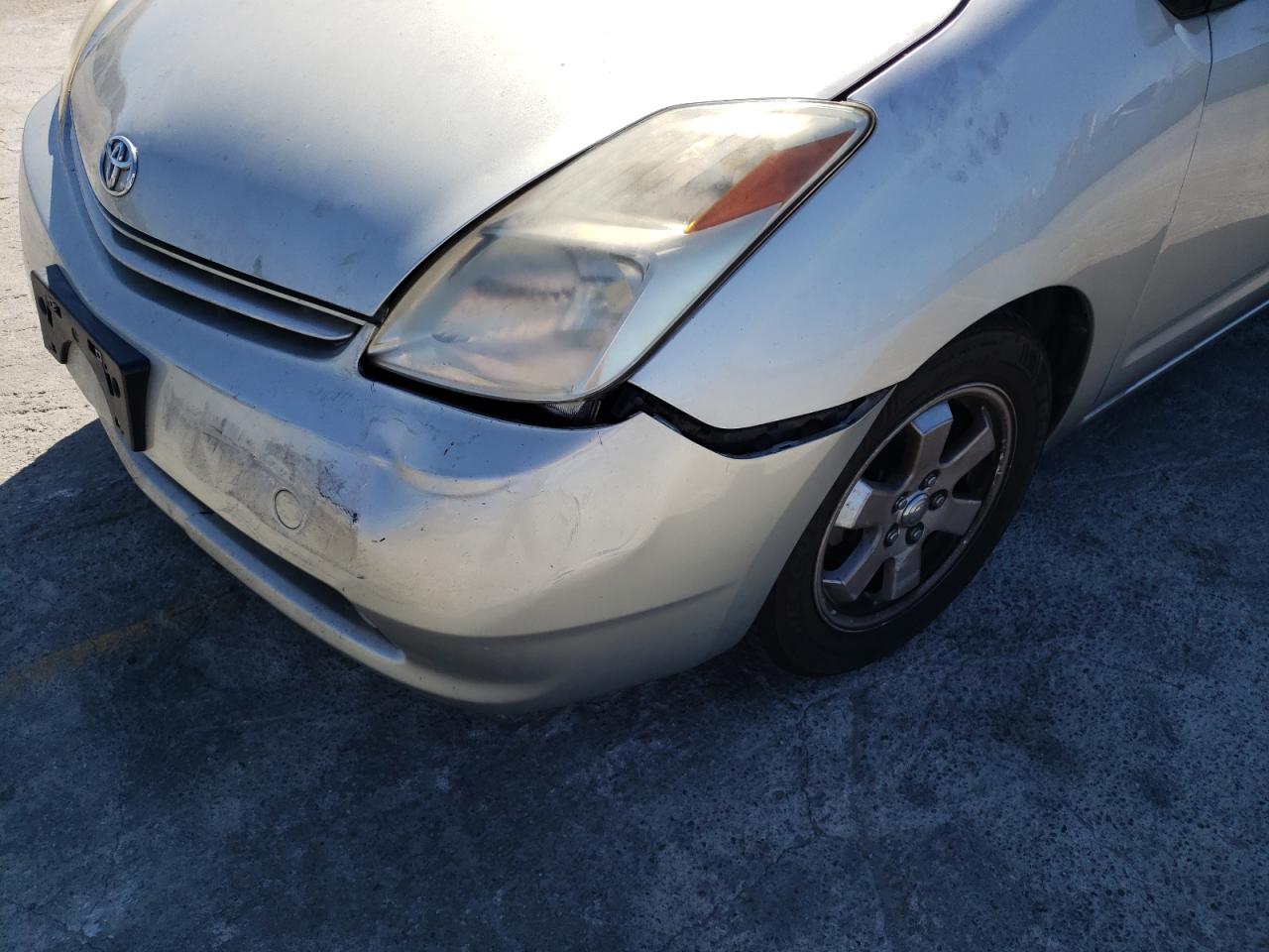 Photo 9 from auction – 2004 TOYOTA PRIUS with VIN JTDKB20U640058086