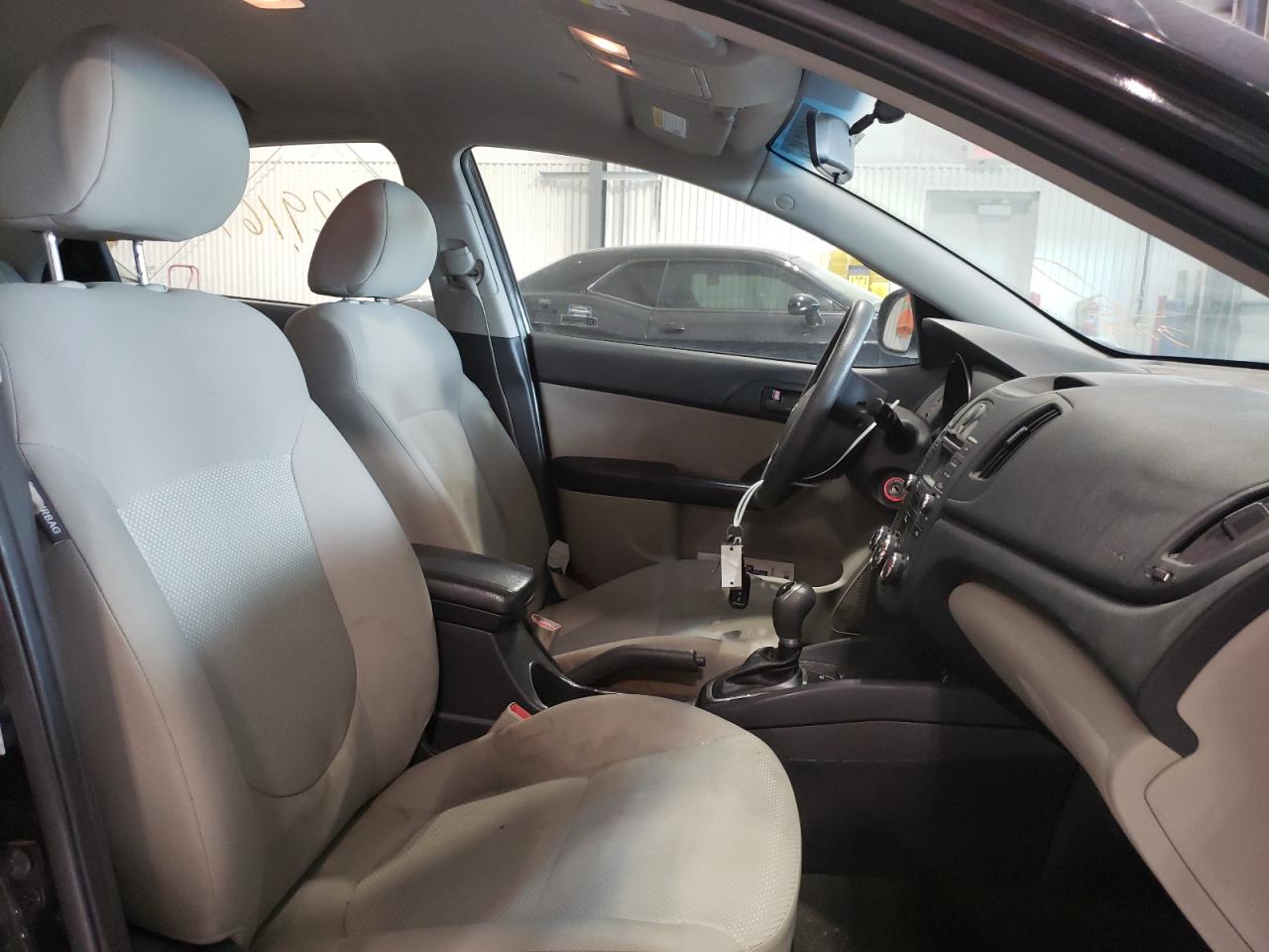 Photo 5 from auction – 2012 KIA FORTE EX with VIN KNAFU4A29C5583758