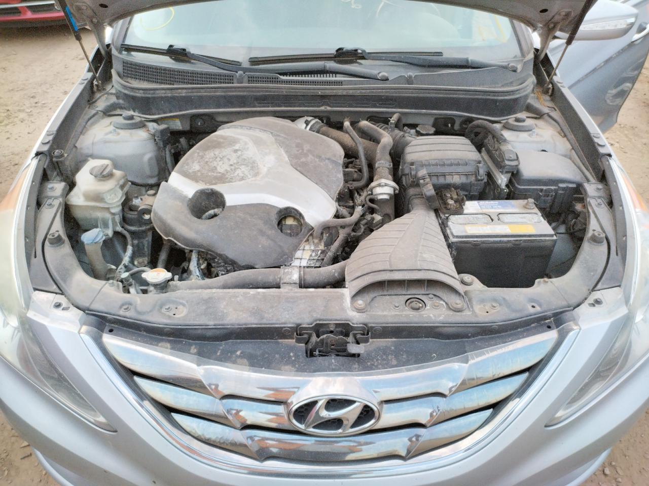 Photo 7 from auction – 2013 HYUNDAI SONATA SE with VIN 5NPEC4AB3DH666945