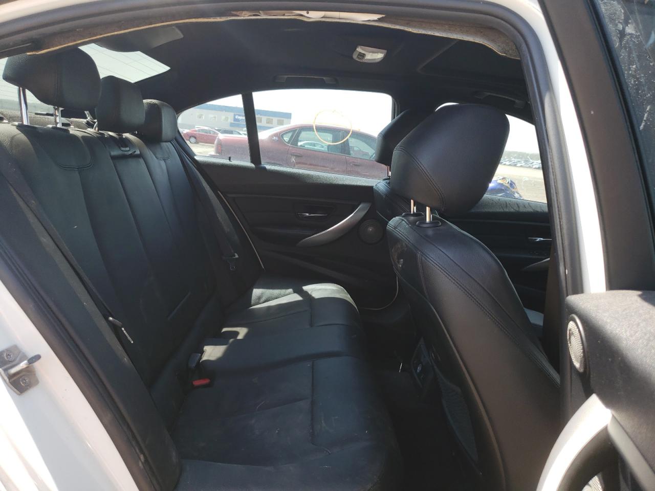 صورة رقم 6 من المزاد - 2013 BMW 335 I مع VIN WBA3A9G50DNP36409