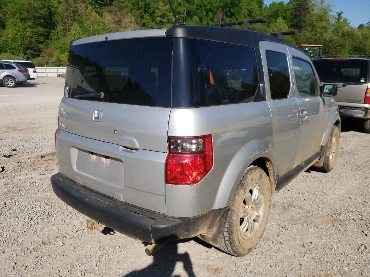 Photo 4 from auction – 2006 HONDA ELEMENT EX with VIN 5J6YH287X6L027099