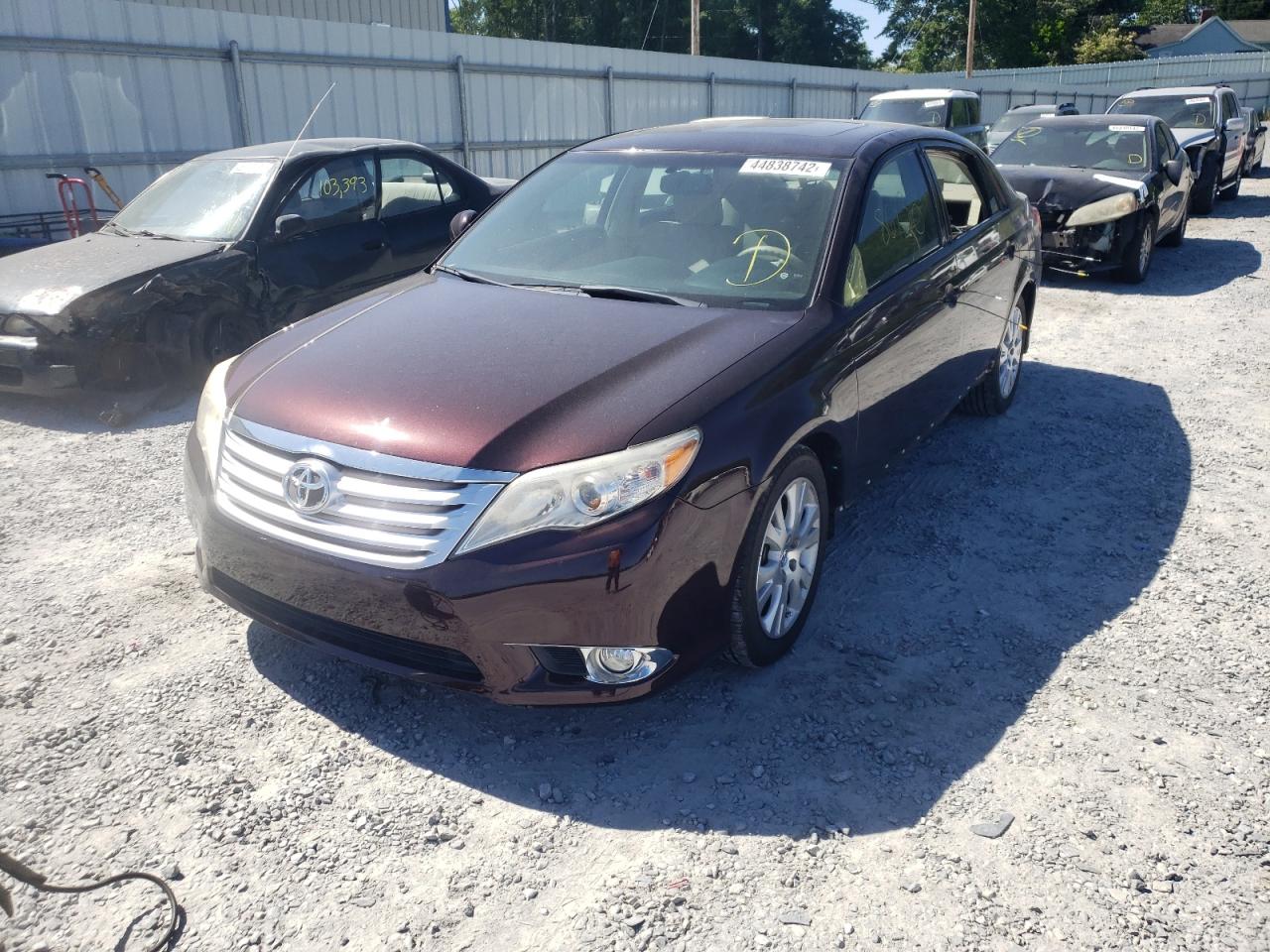 Photo 2 from auction – 2012 TOYOTA AVALON BAS with VIN 4T1BK3DB8CU469135