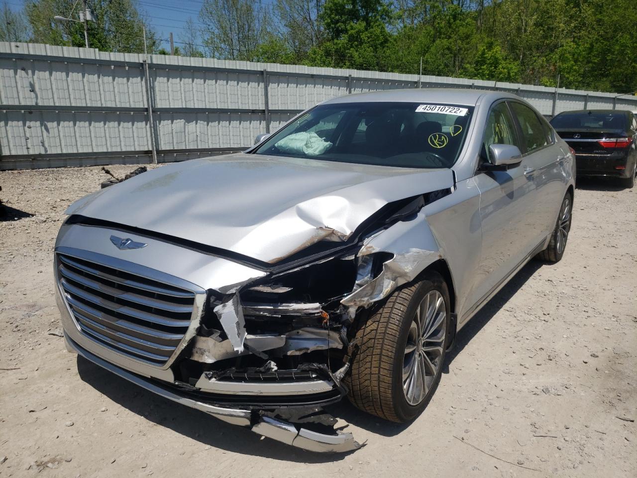 Photo 2 from auction – 2016 HYUNDAI GENESIS 3. with VIN KMHGN4JE6GU111586