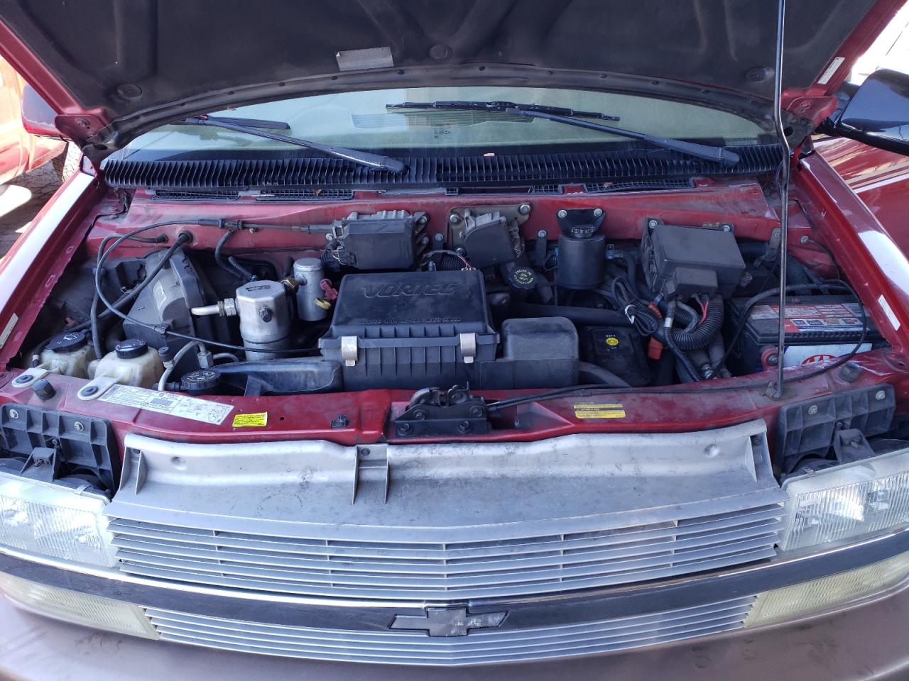 Photo 7 from auction – 2002 CHEVROLET ASTRO with VIN 1GNEL19X52B146783