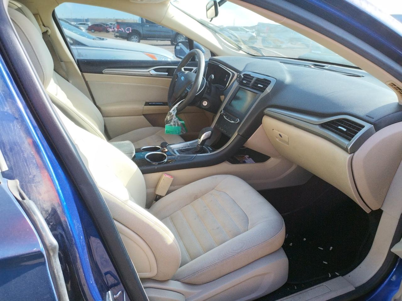 Photo 5 from auction – 2013 FORD FUSION SE with VIN 3FA6P0H72DR116867
