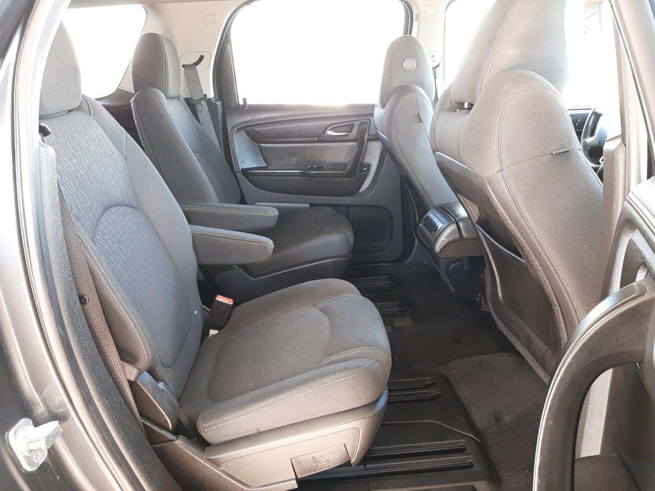 Photo 6 from auction – 2013 GMC ACADIA SLE with VIN 1GKKRPKD0DJ176431