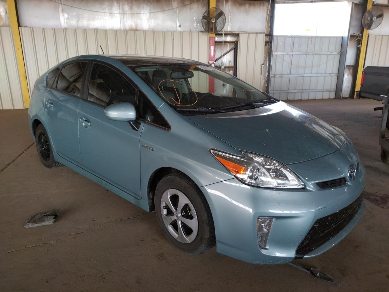 TOYOTA PRIUS 2015 z numerem VIN JTDKN3DU2F1926959 - Zdjęcie z aukcji