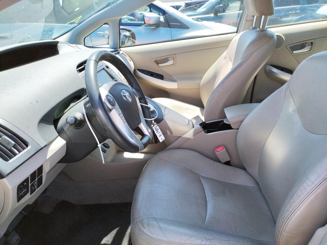 Photo 5 from auction – 2010 TOYOTA PRIUS with VIN JTDKN3DU2A0206432