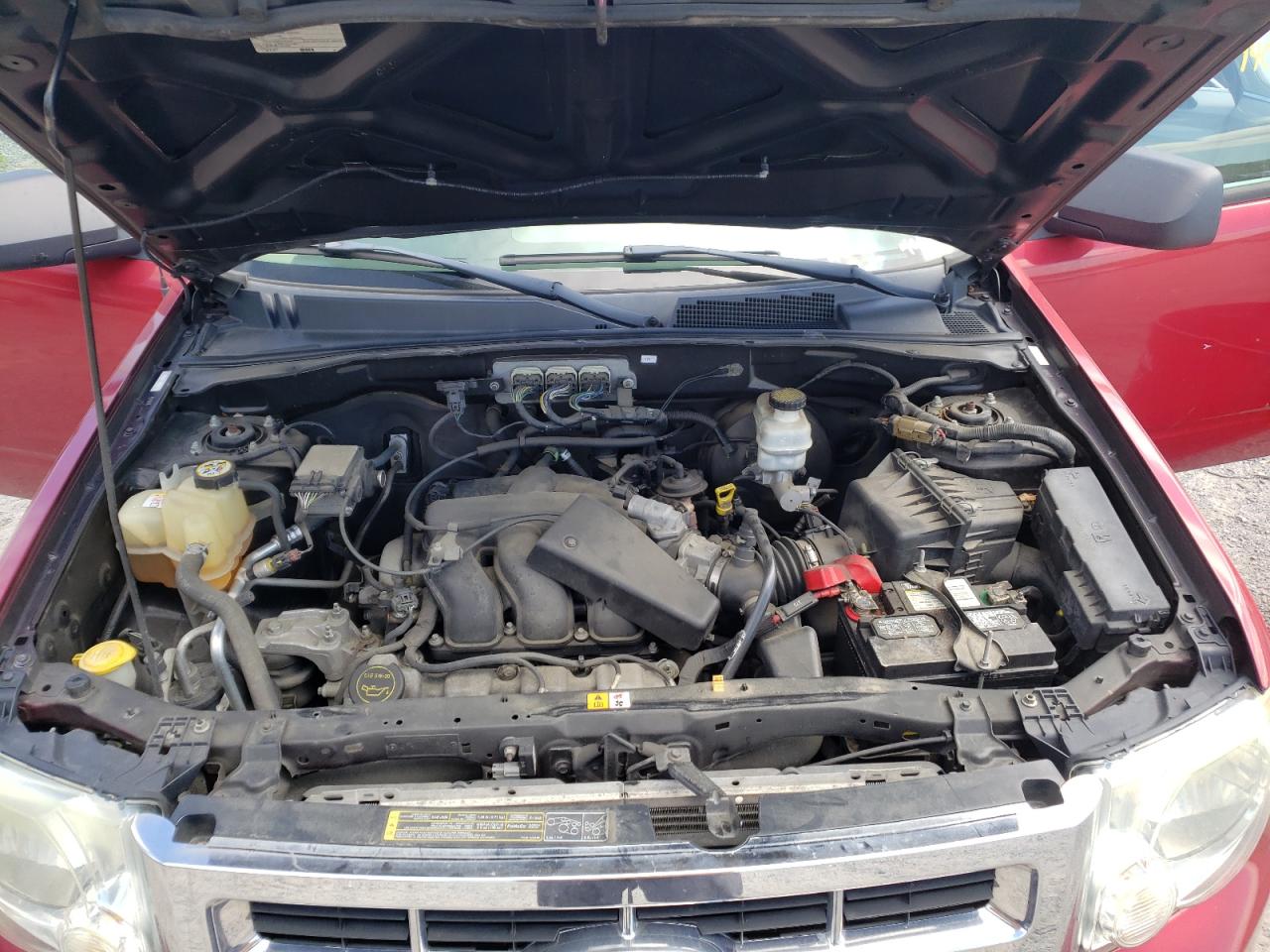 Photo 7 from auction – 2008 FORD ESCAPE XLT with VIN 1FMCU93198KA34475