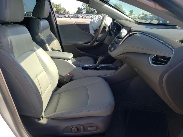 Photo 5 from auction – 2017 CHEVROLET MALIBU LT with VIN 1G1ZE5ST1HF123322
