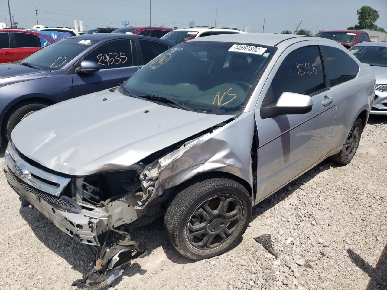 Photo 2 from auction – 2008 FORD FOCUS SE with VIN 1FAHP33NX8W145925