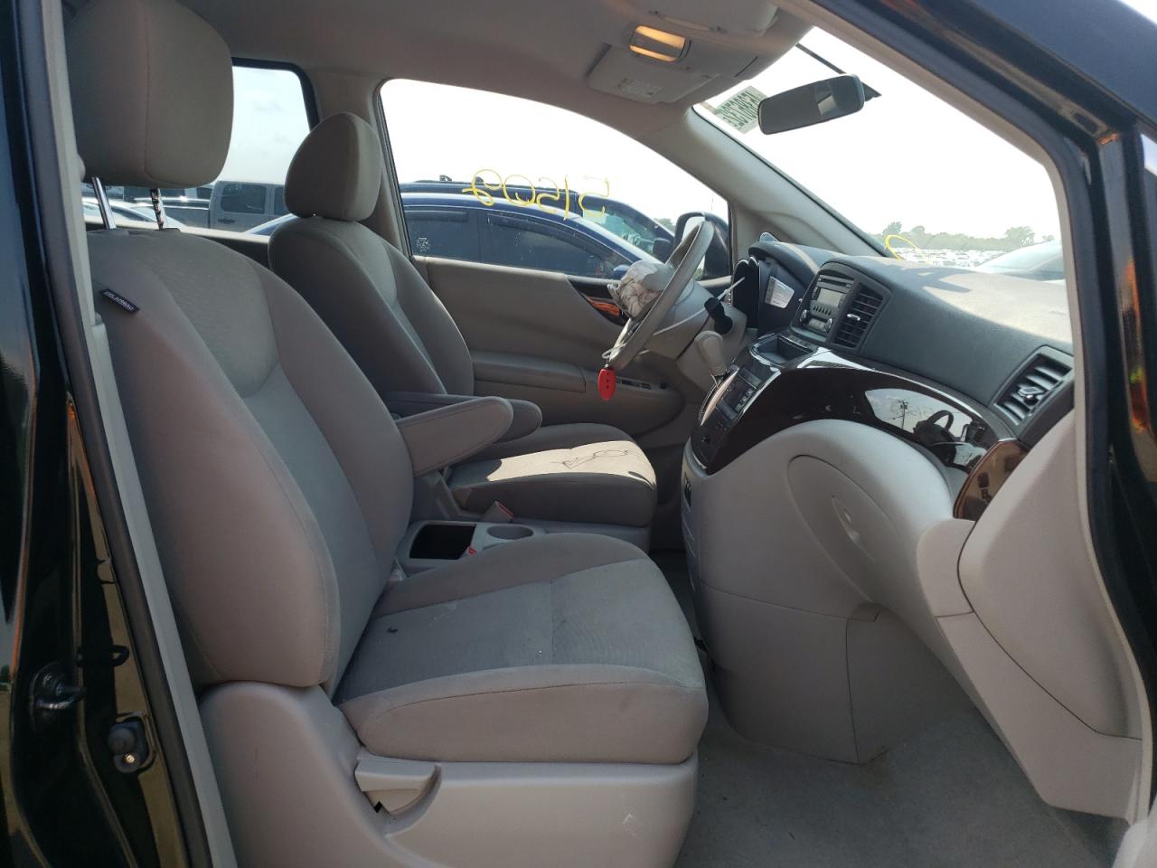 Photo 5 from auction – 2014 NISSAN QUEST S/SV with VIN JN8AE2KP7E9105671