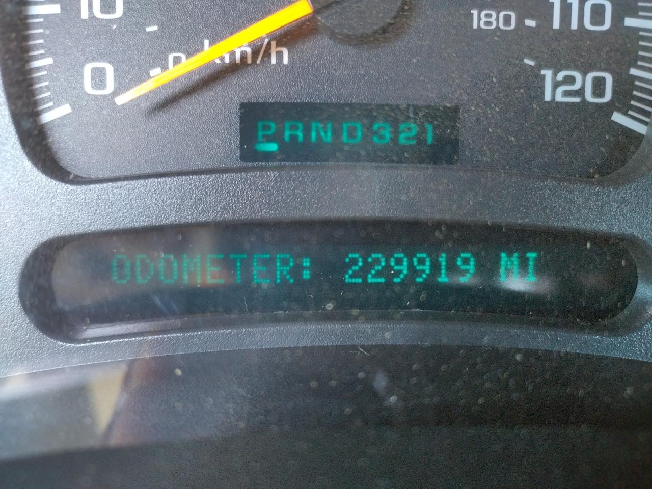Photo 8 from auction – 2004 CHEVROLET SILVERADO with VIN 2GCEK13T541291259