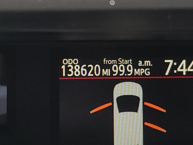 Photo 8 from auction – 2013 TOYOTA PRIUS C with VIN JTDKDTB33D1032737