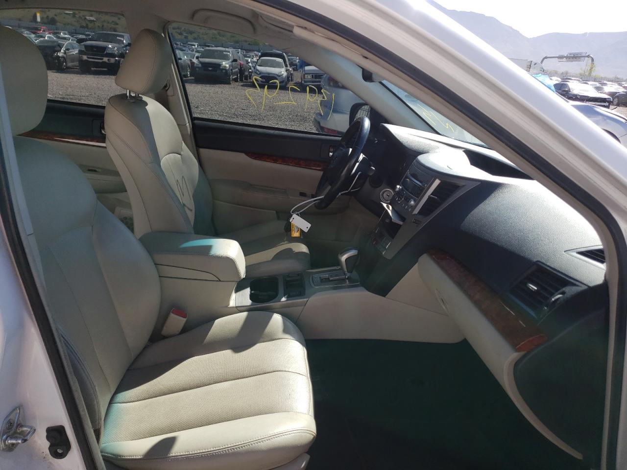 Photo 5 from auction – 2011 SUBARU LEGACY 2.5 with VIN 4S3BMBJ6XB3213129