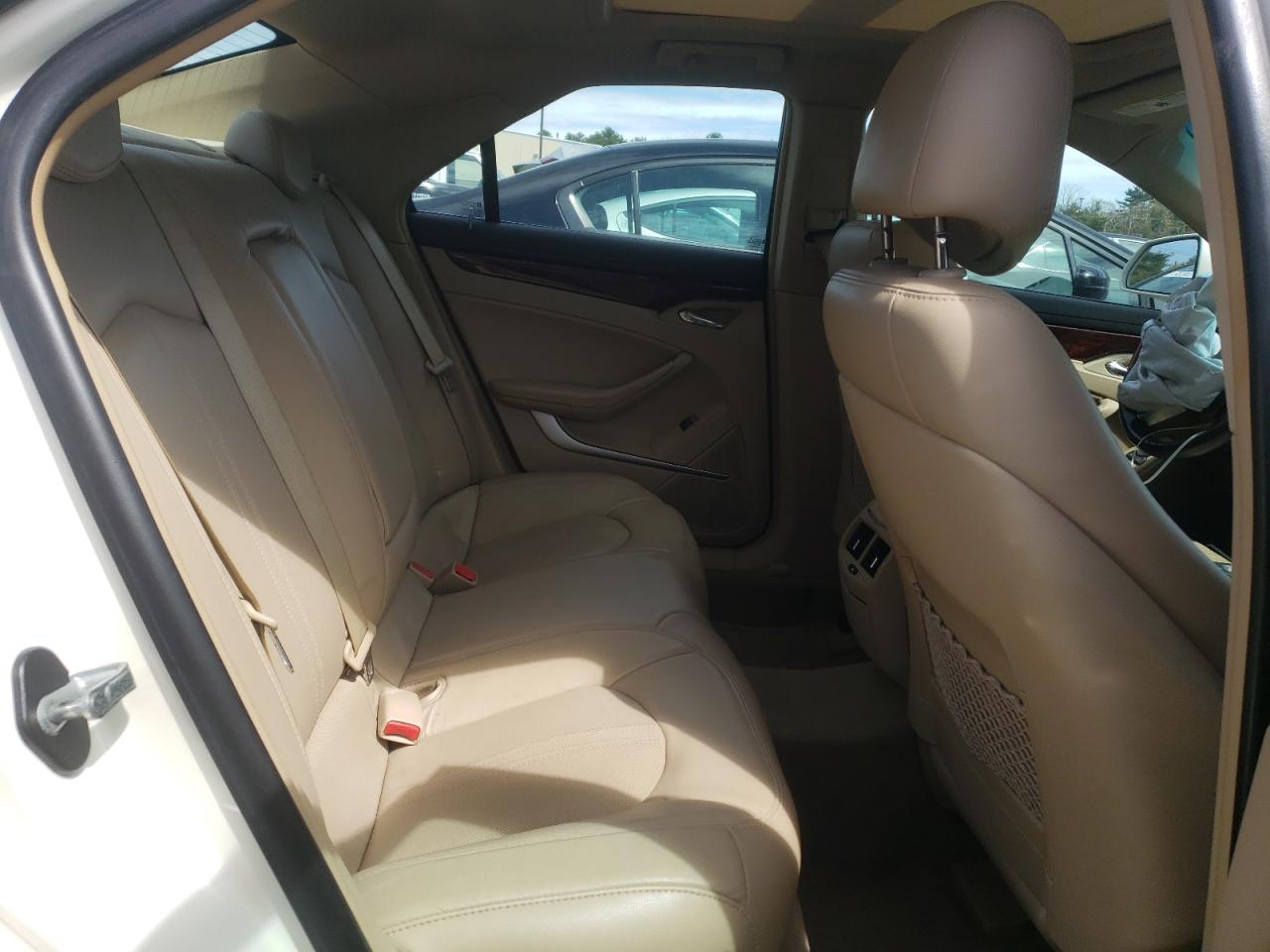 Photo 6 from auction – 2011 CADILLAC CTS LUXURY with VIN 1G6DH5EY4B0149006