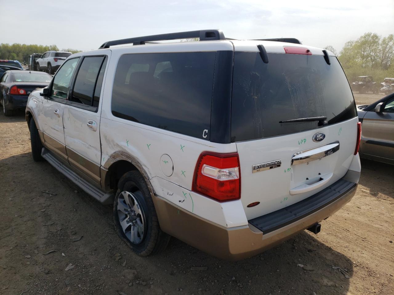 Photo 3 from auction – 2011 FORD EXPEDITION with VIN 1FMJK1J53BEF10021