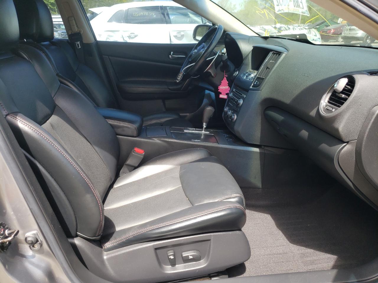 Photo 5 from auction – 2009 NISSAN MAXIMA S with VIN 1N4AA51E79C806315