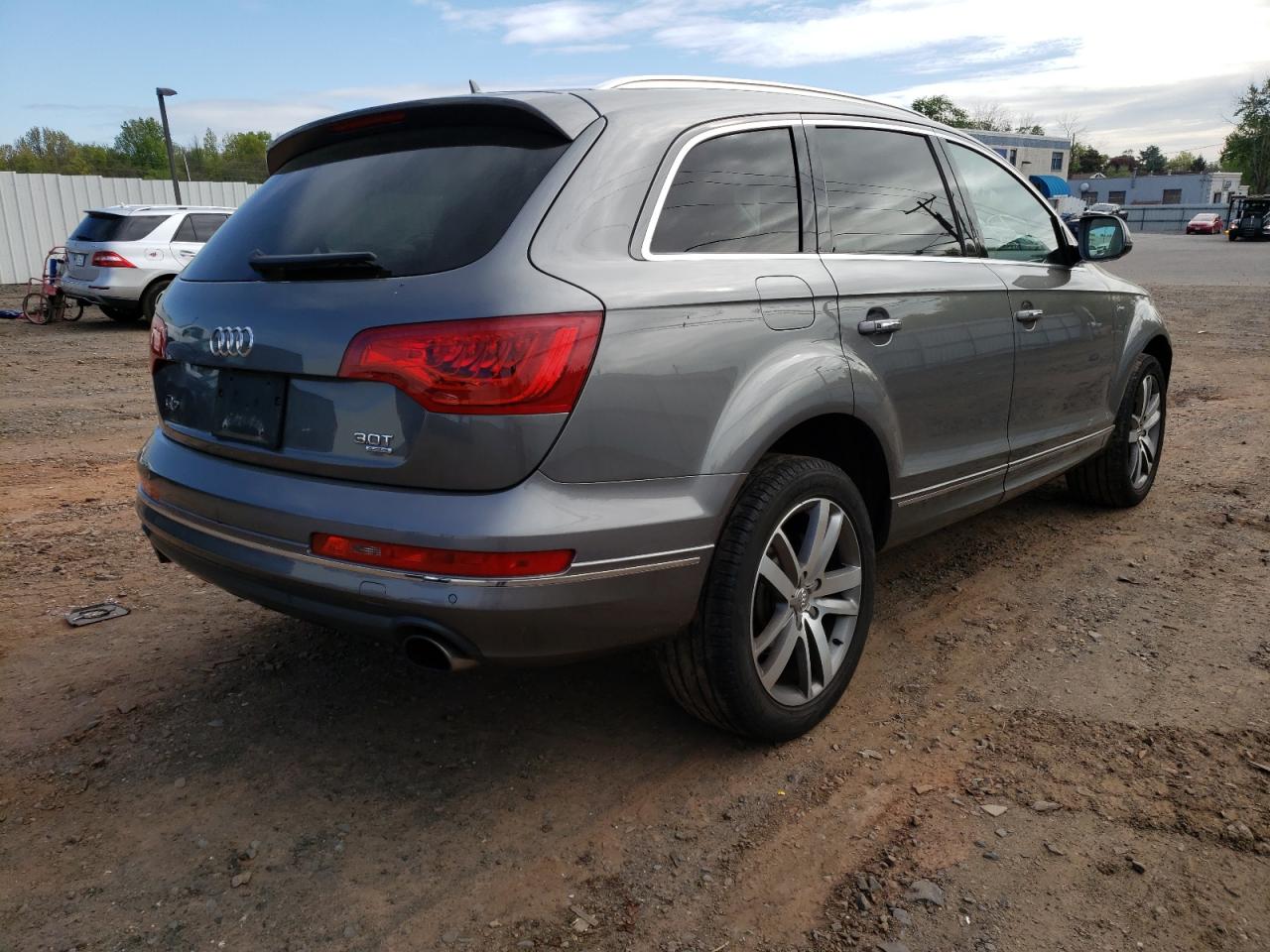 Photo 4 from auction – 2014 AUDI Q7 PREMIUM with VIN WA1LGBFE2ED018128