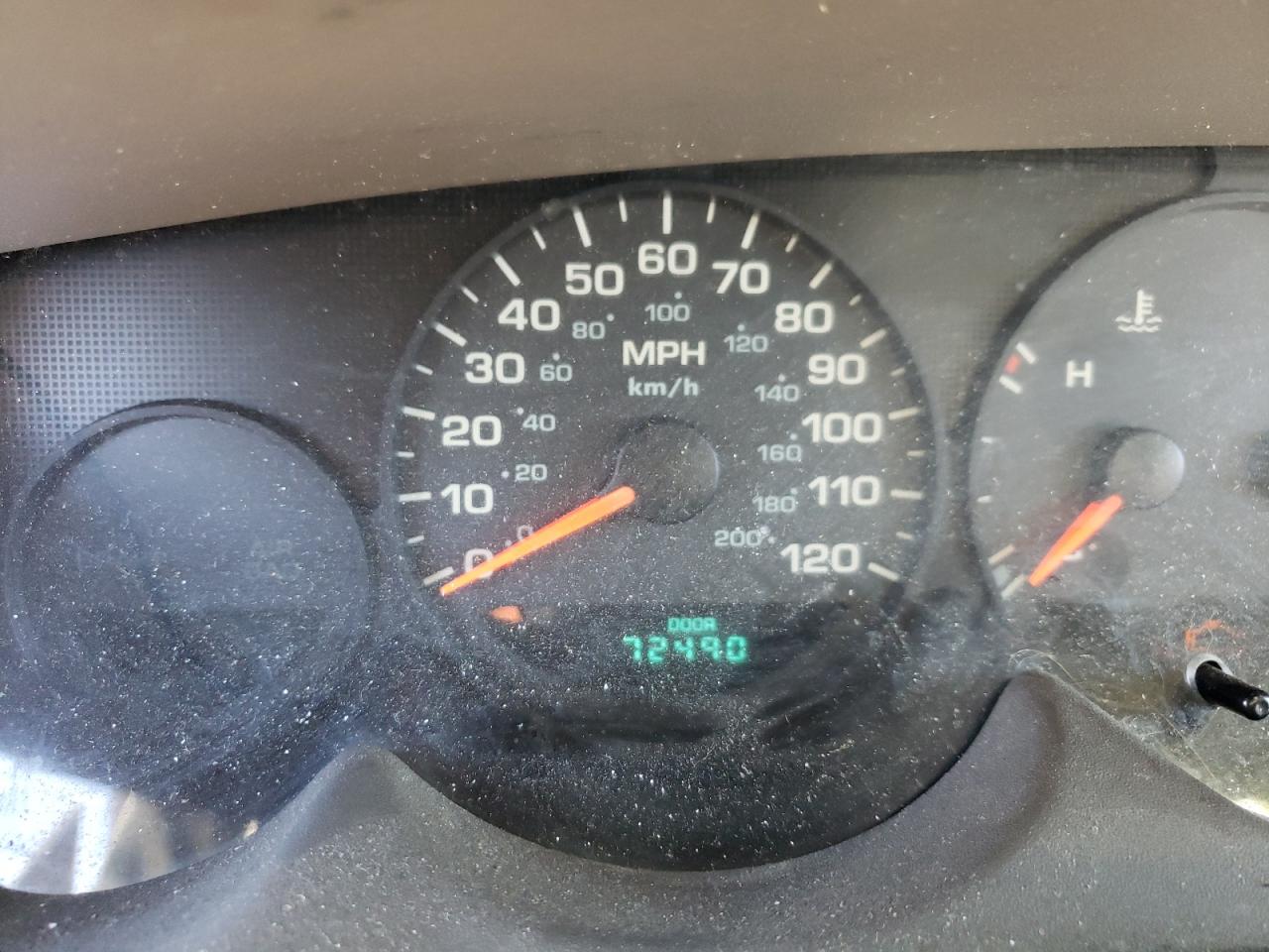 Photo 8 from auction – 2001 DODGE NEON SE with VIN 1B3ES46C81D303516