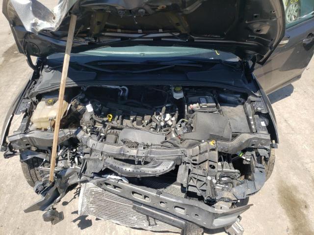 Photo 7 from auction – 2017 FORD FOCUS SEL with VIN 1FADP3H22HL203394