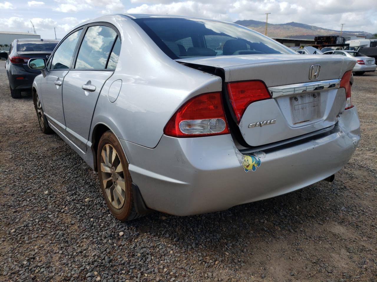 Photo 3 from auction – 2010 HONDA CIVIC EXL with VIN 19XFA1F98AE037549