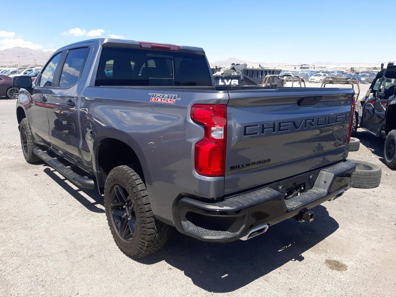 Photo 3 from auction – 2021 CHEVROLET SILVERADO with VIN 1GCPYFED6MZ196694
