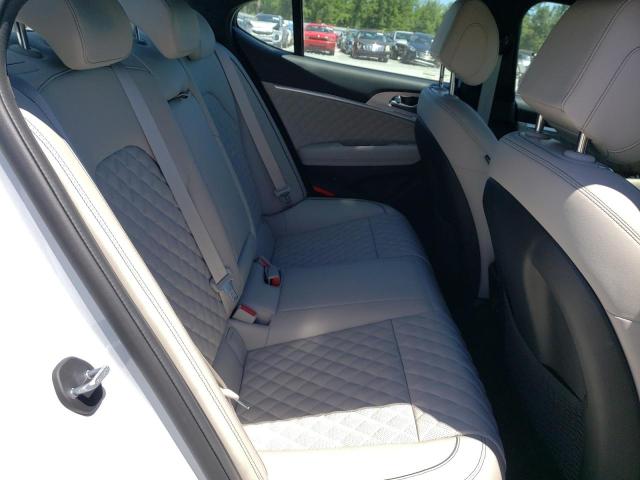 Photo 6 from auction – 2022 GENESIS G70 BASE with VIN KMTG54TEXNU083811