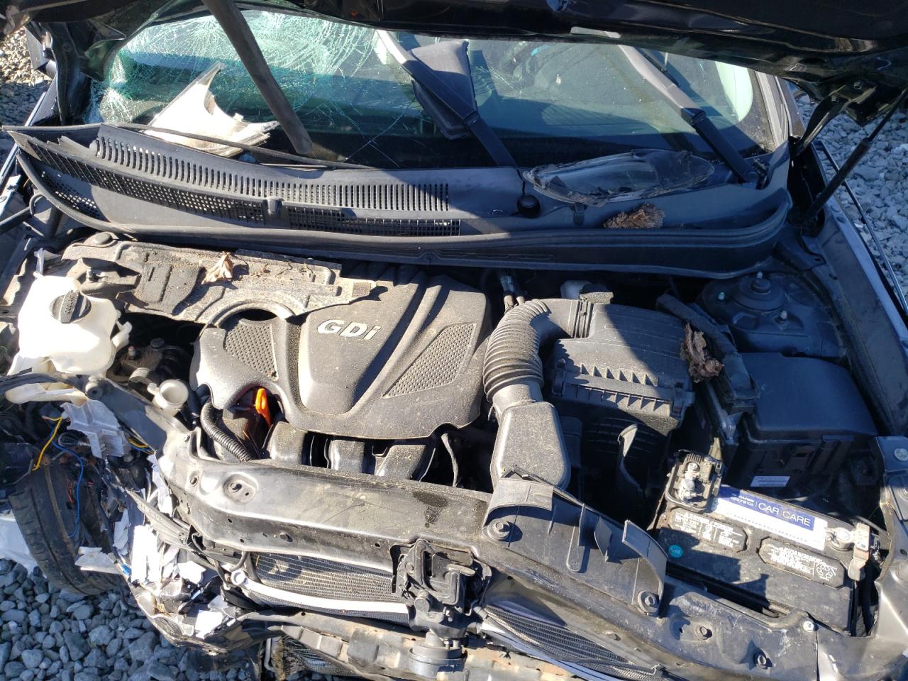 Photo 7 from auction – 2011 HYUNDAI SONATA SE with VIN 5NPEC4AC7BH258762