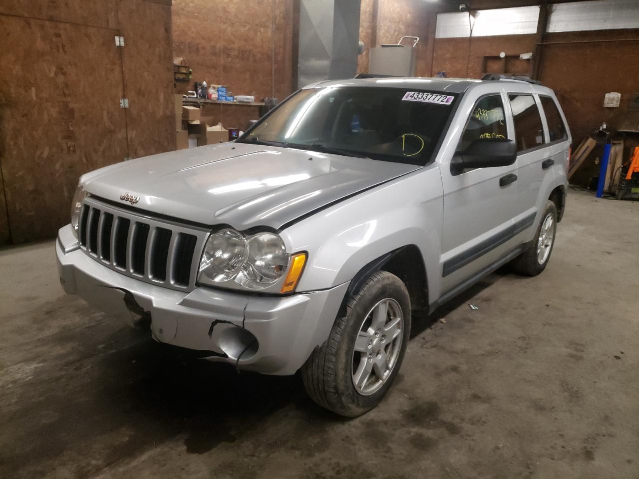 Photo 2 from auction – 2006 JEEP GRAND CHER with VIN 1J4GR48K56C292084