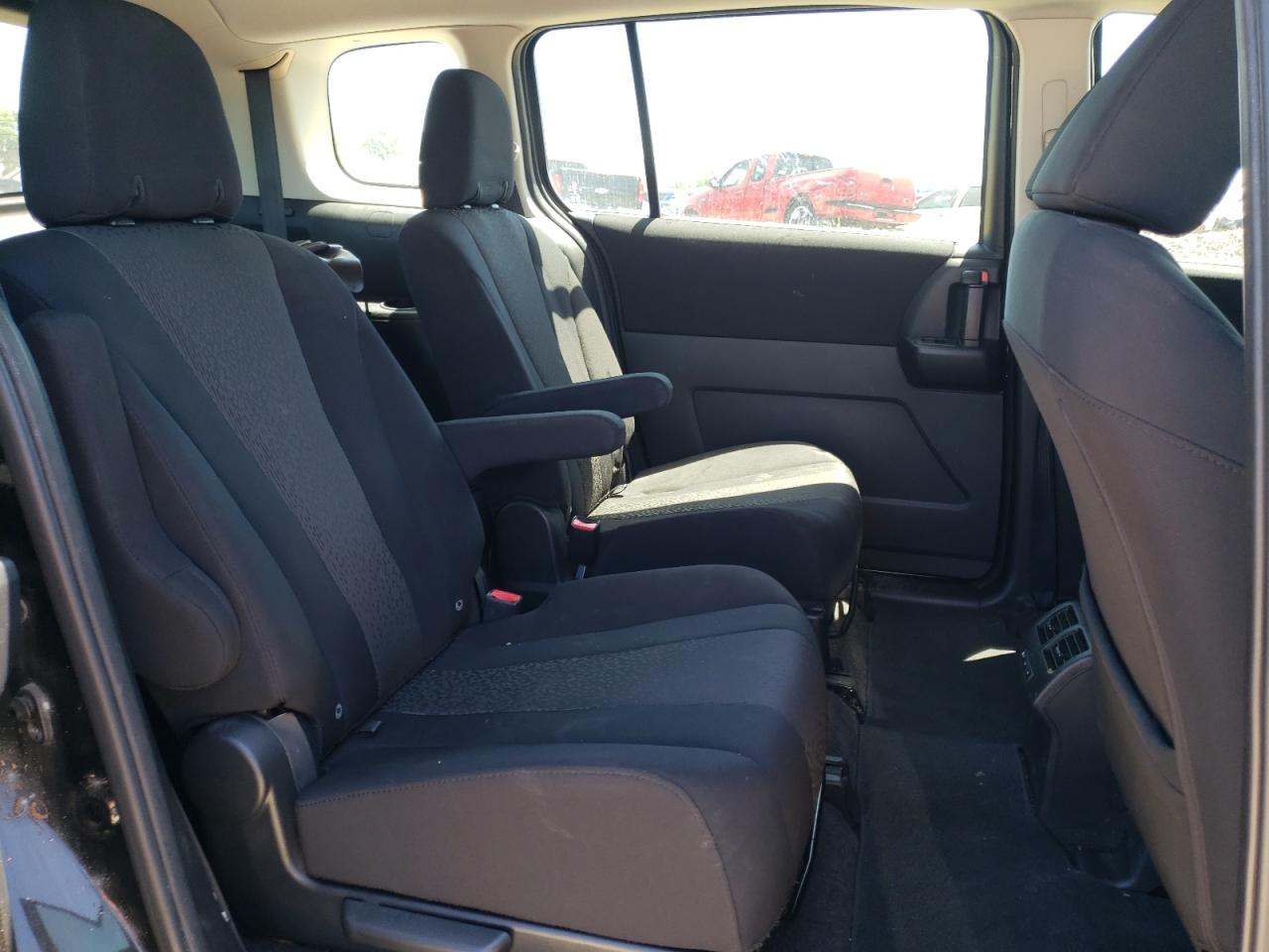 Photo 6 from auction – 2012 MAZDA 5 with VIN JM1CW2BL0C0139807