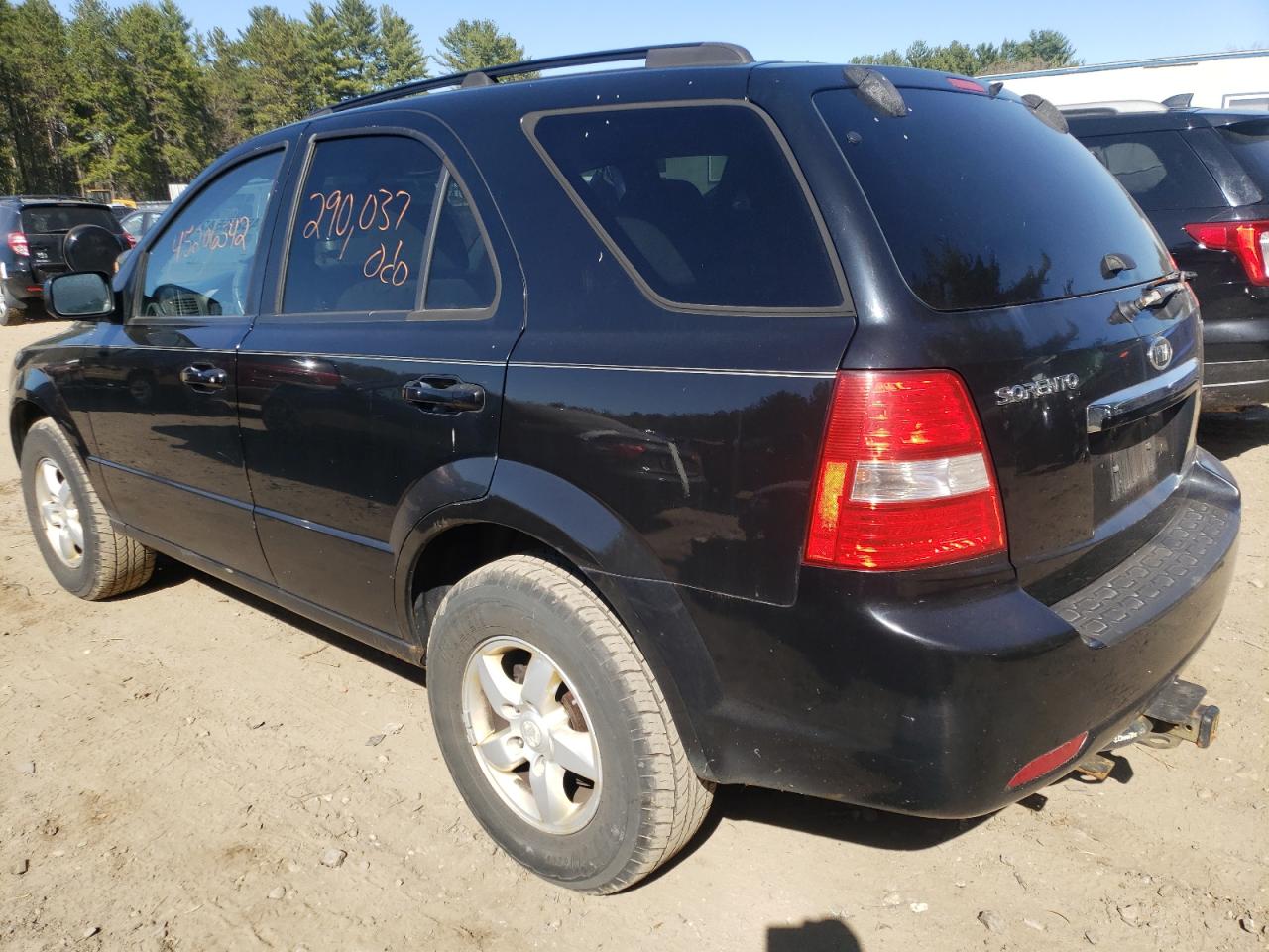 Photo 3 from auction – 2008 KIA SORENTO EX with VIN KNDJC735785771016