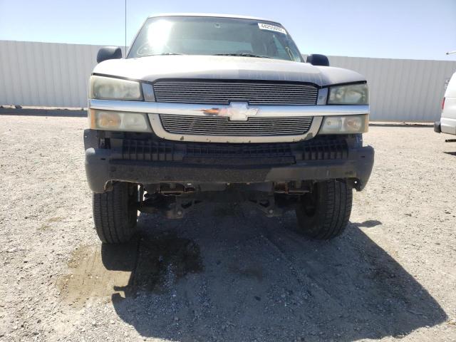 Photo 9 from auction – 2003 CHEVROLET SILVRK1500 with VIN 2GCEC19V231142814