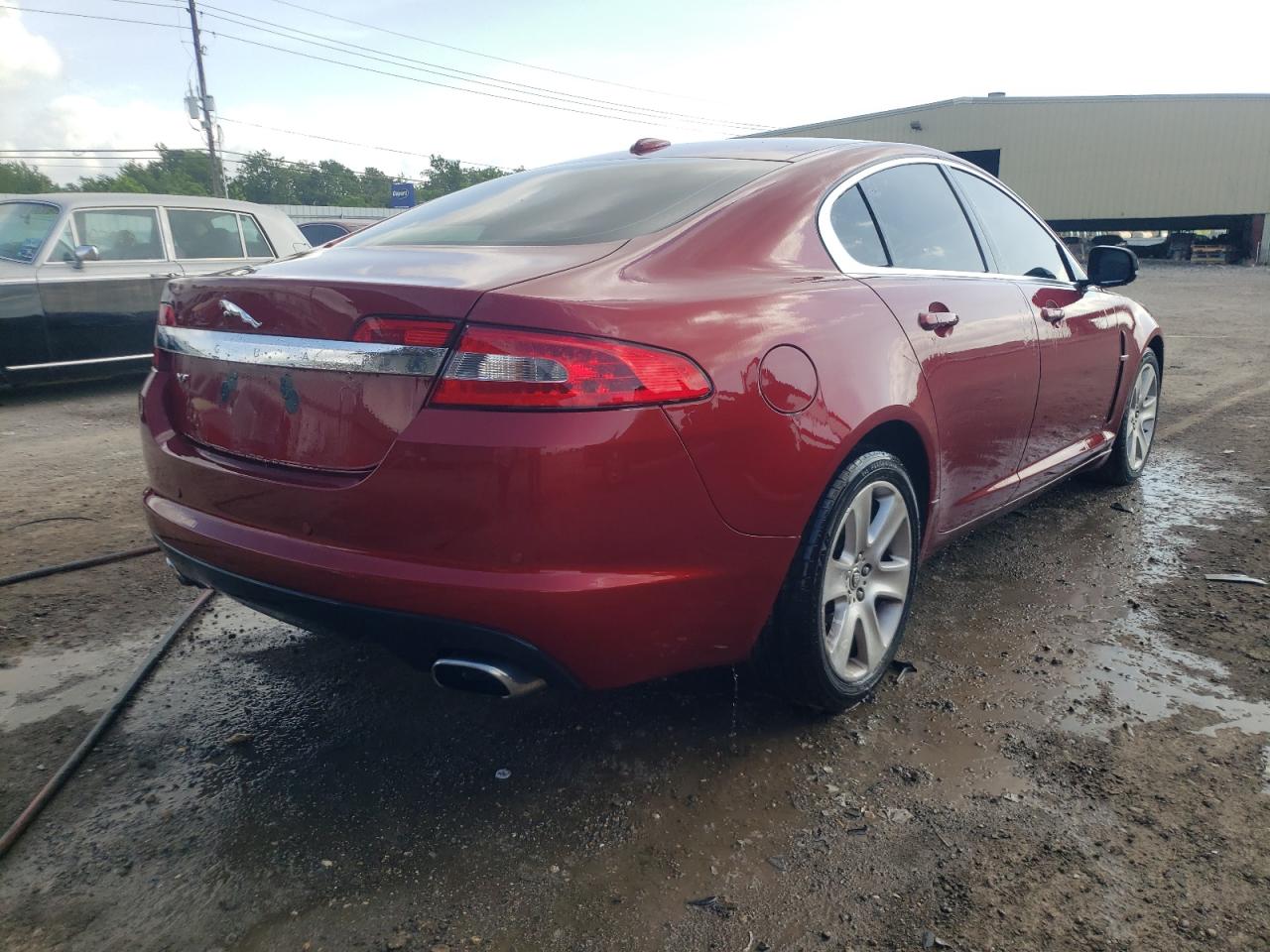 Photo 4 from auction – 2011 JAGUAR XF with VIN SAJWA0FB4BLS17988