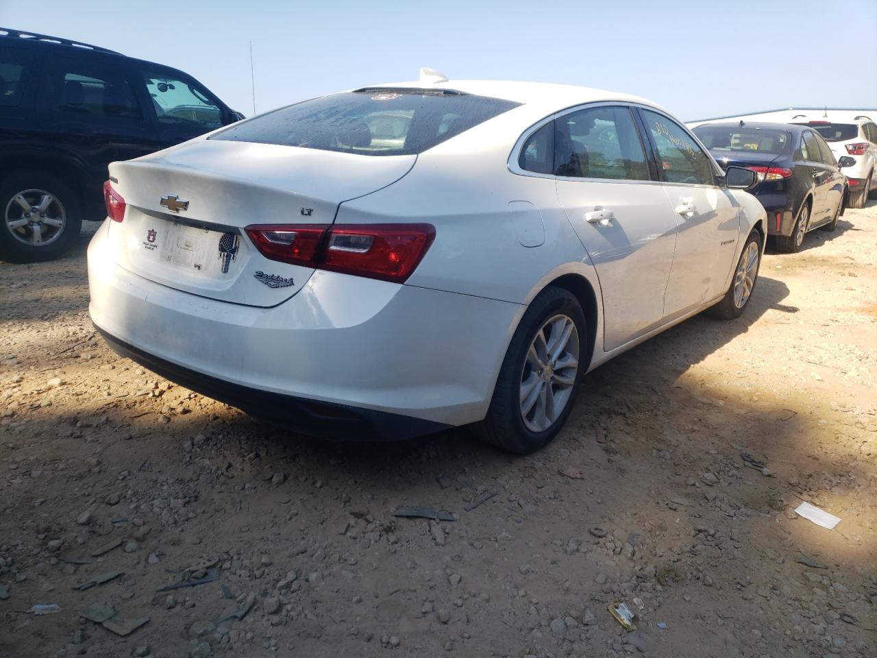 Photo 4 from auction – 2017 CHEVROLET MALIBU LT with VIN 1G1ZE5ST6HF227983