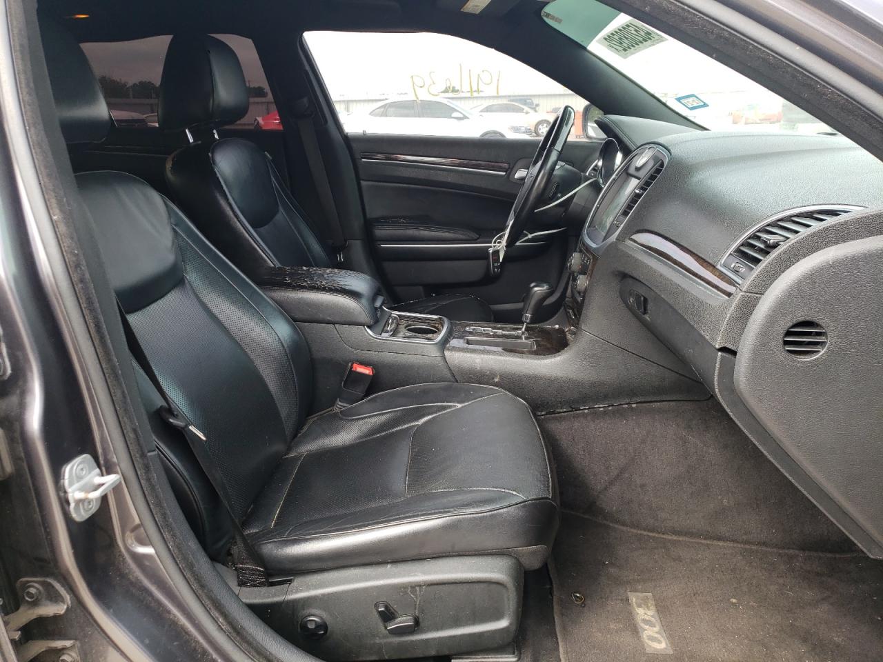 Photo 5 from auction – 2013 CHRYSLER 300C with VIN 2C3CCAET5DH657332