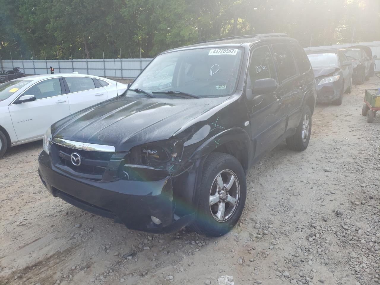 Photo 2 from auction – 2006 MAZDA TRIBUTE S with VIN 4F2CZ06166KM30003