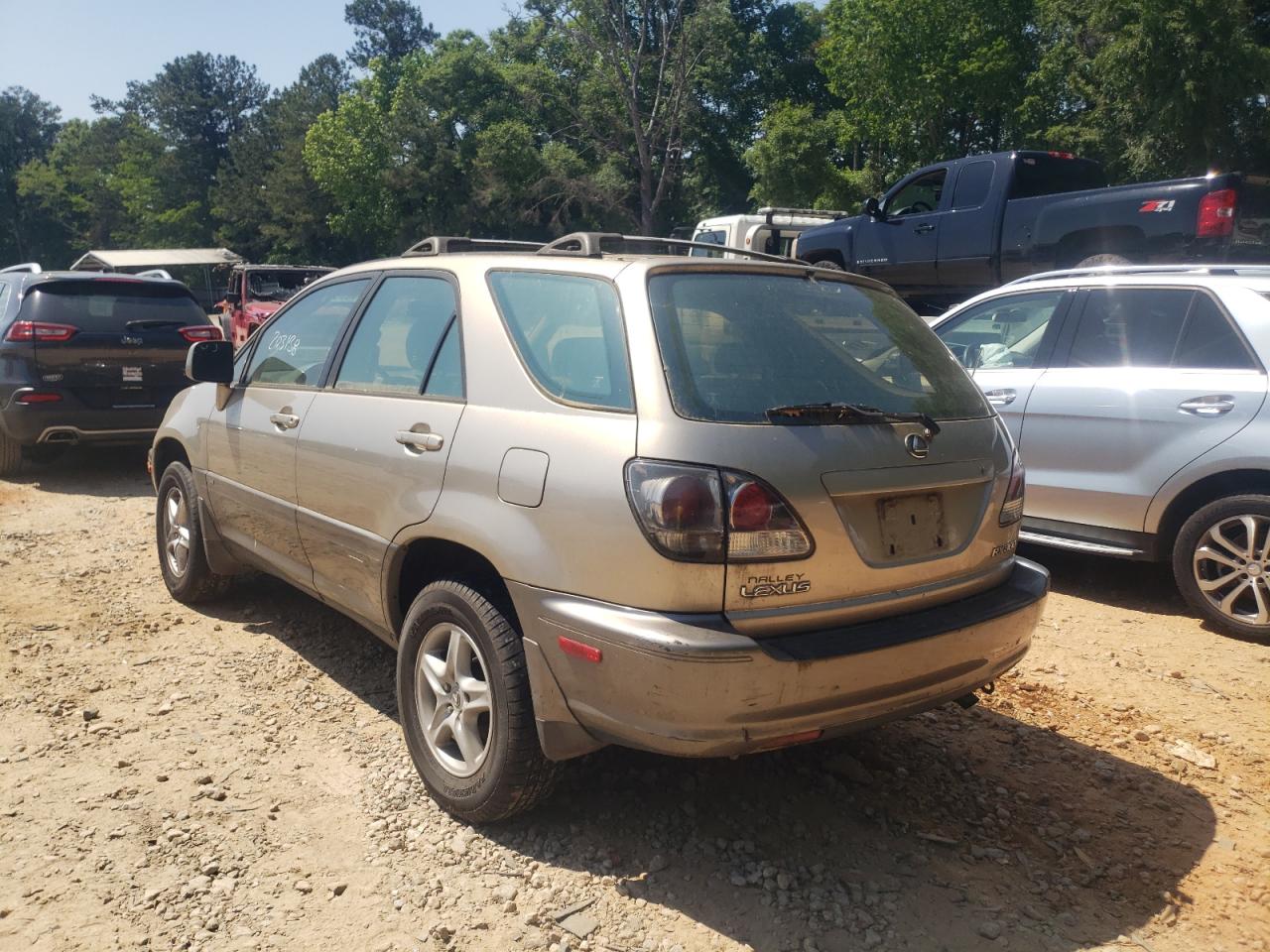 Фото 3 с аукциона – 2001 LEXUS RX 300 с VIN JTJGF10U410107248
