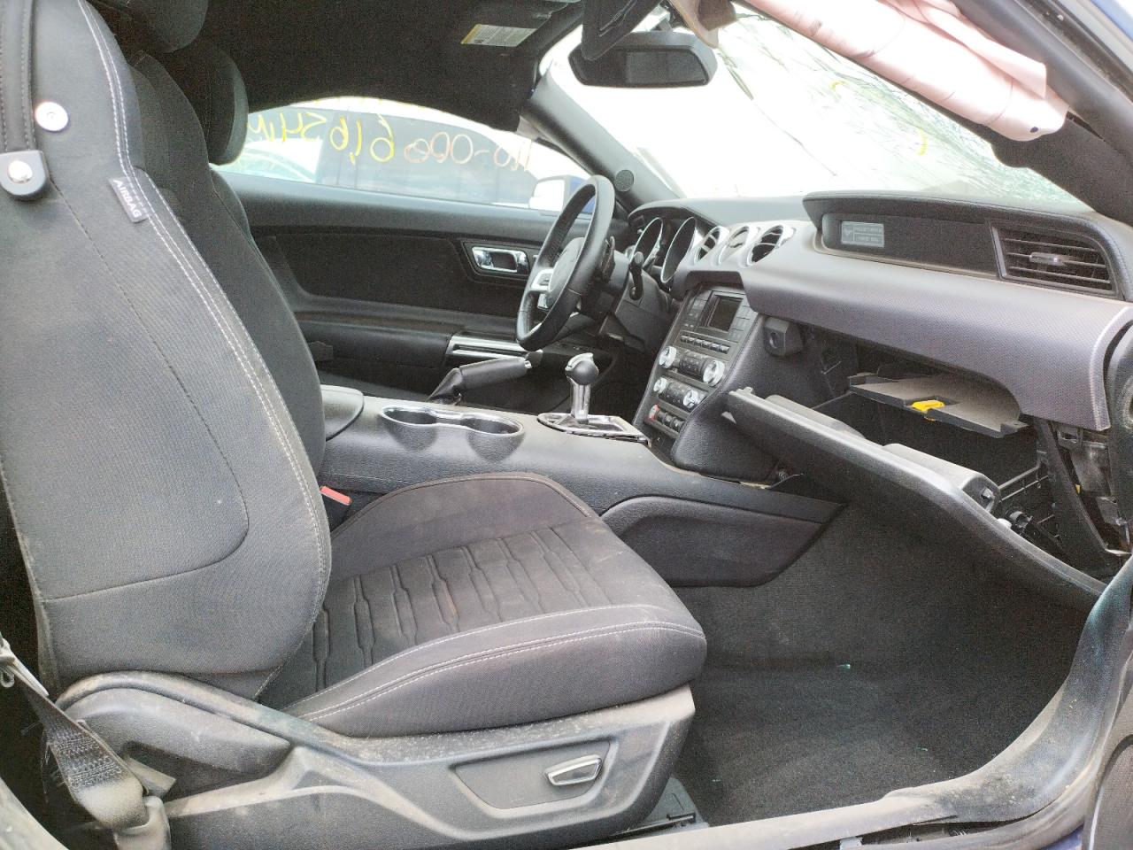 Photo 5 from auction – 2016 FORD MUSTANG with VIN 1FA6P8TH3G5289688