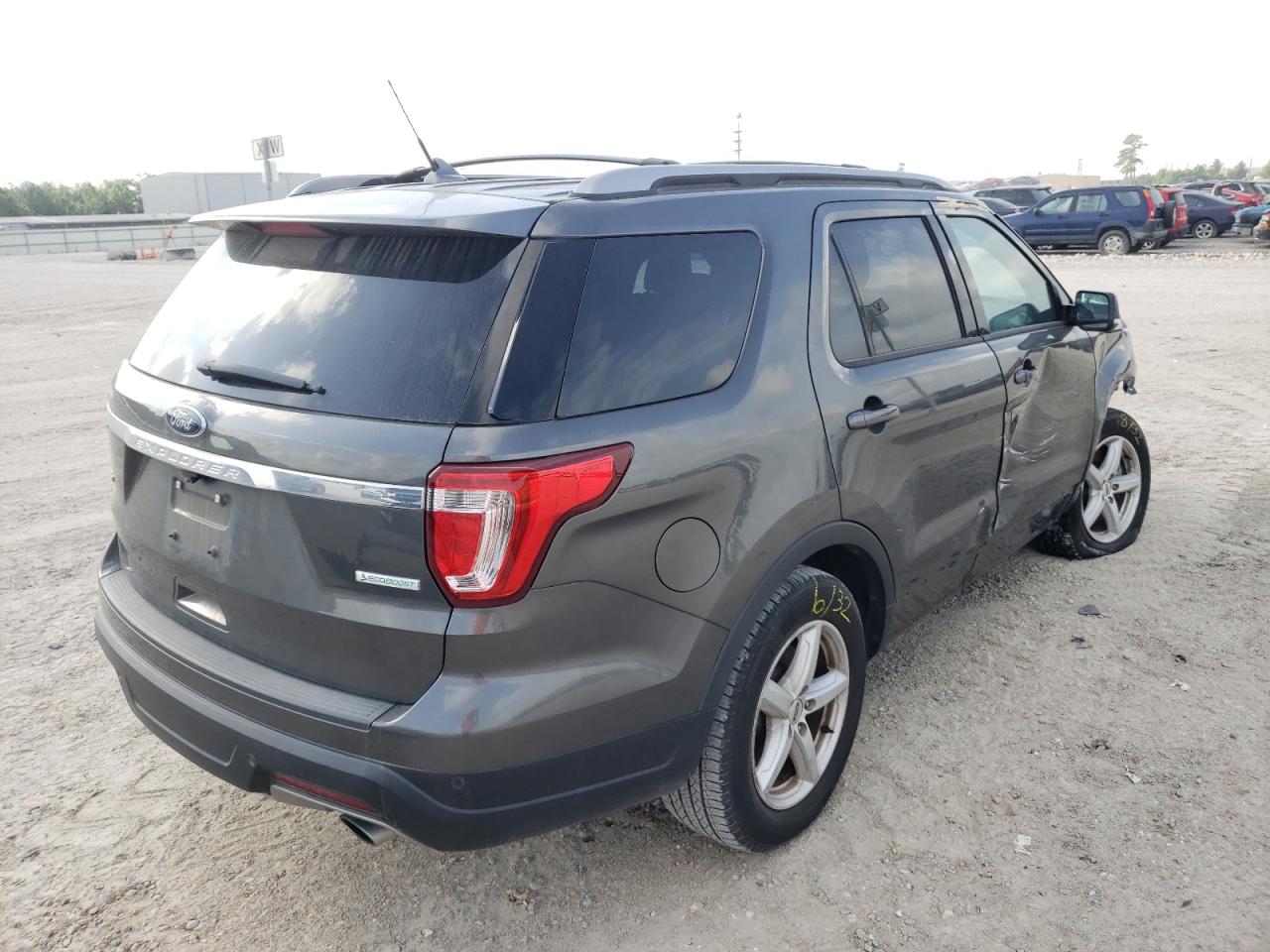 Photo 4 from auction – 2019 FORD EXPLORER X with VIN 1FM5K7DH0KGB28804